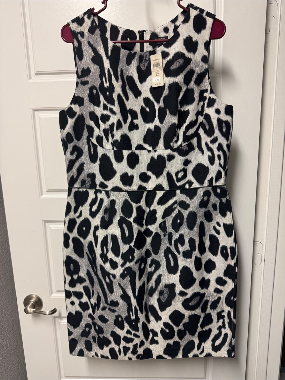 Ann Taylor - Size 12 - Black and White Leopard Print Dress